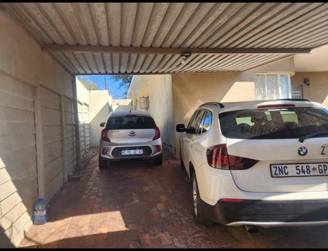 3 BEDROOM HOUSE FOR SALE IN KENSINGTON